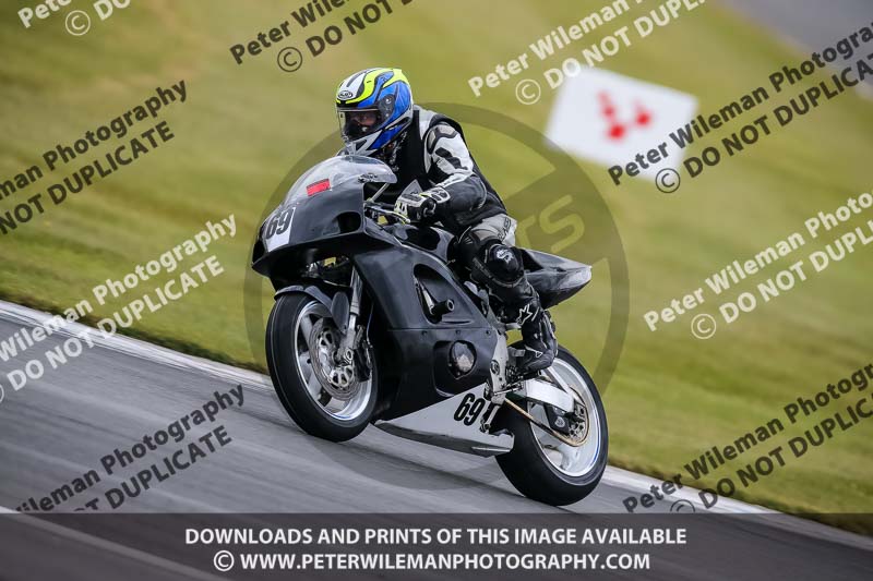PJM Photography;donington no limits trackday;donington park photographs;donington trackday photographs;no limits trackdays;peter wileman photography;trackday digital images;trackday photos